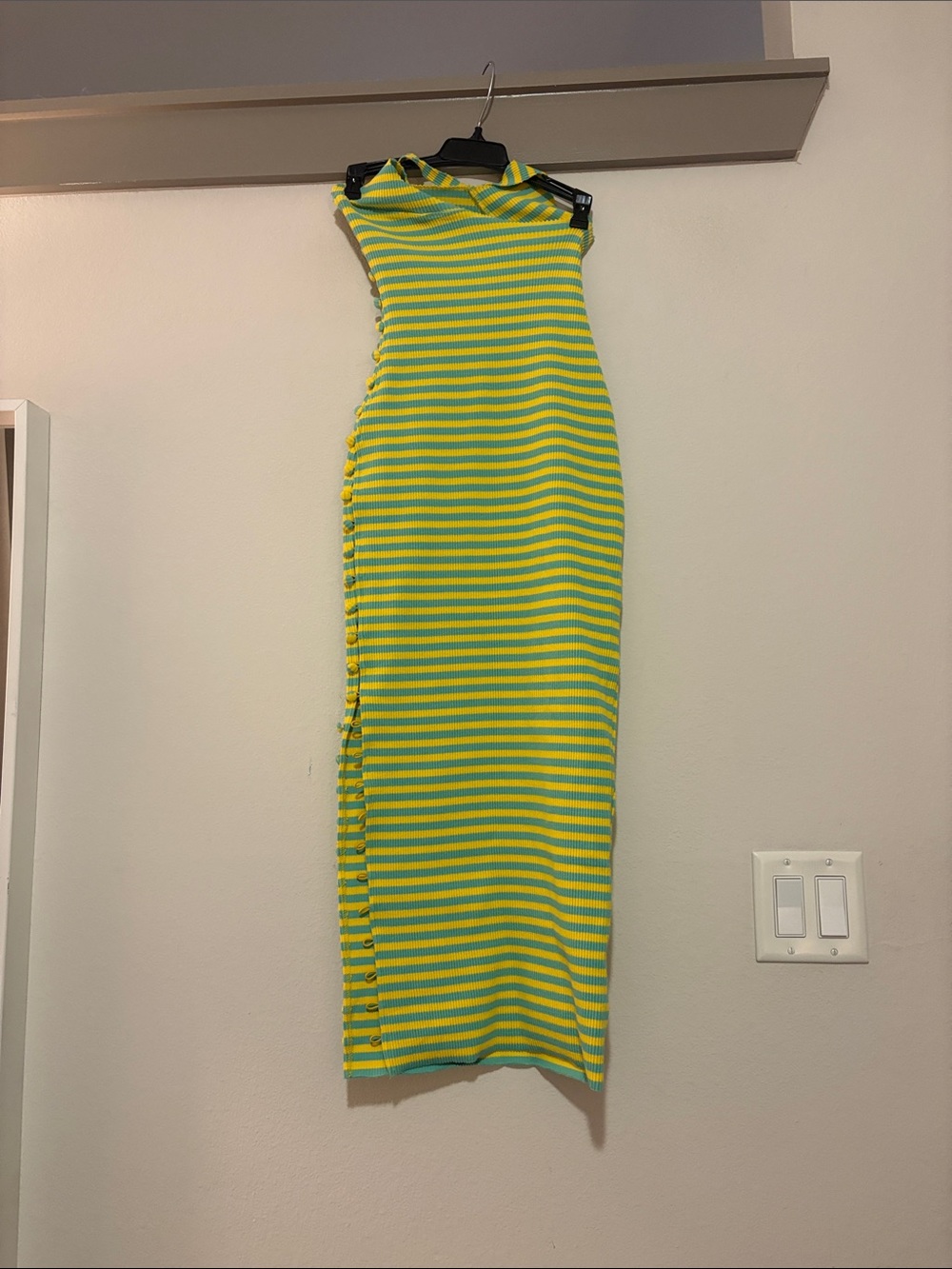 The K Label Twistah Dress SZ S EUC - Picture 4 of 7